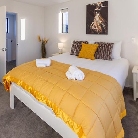 Trendy 3 Bedroom 2 Bath Residence, Central City Christchurch Eksteriør bilde
